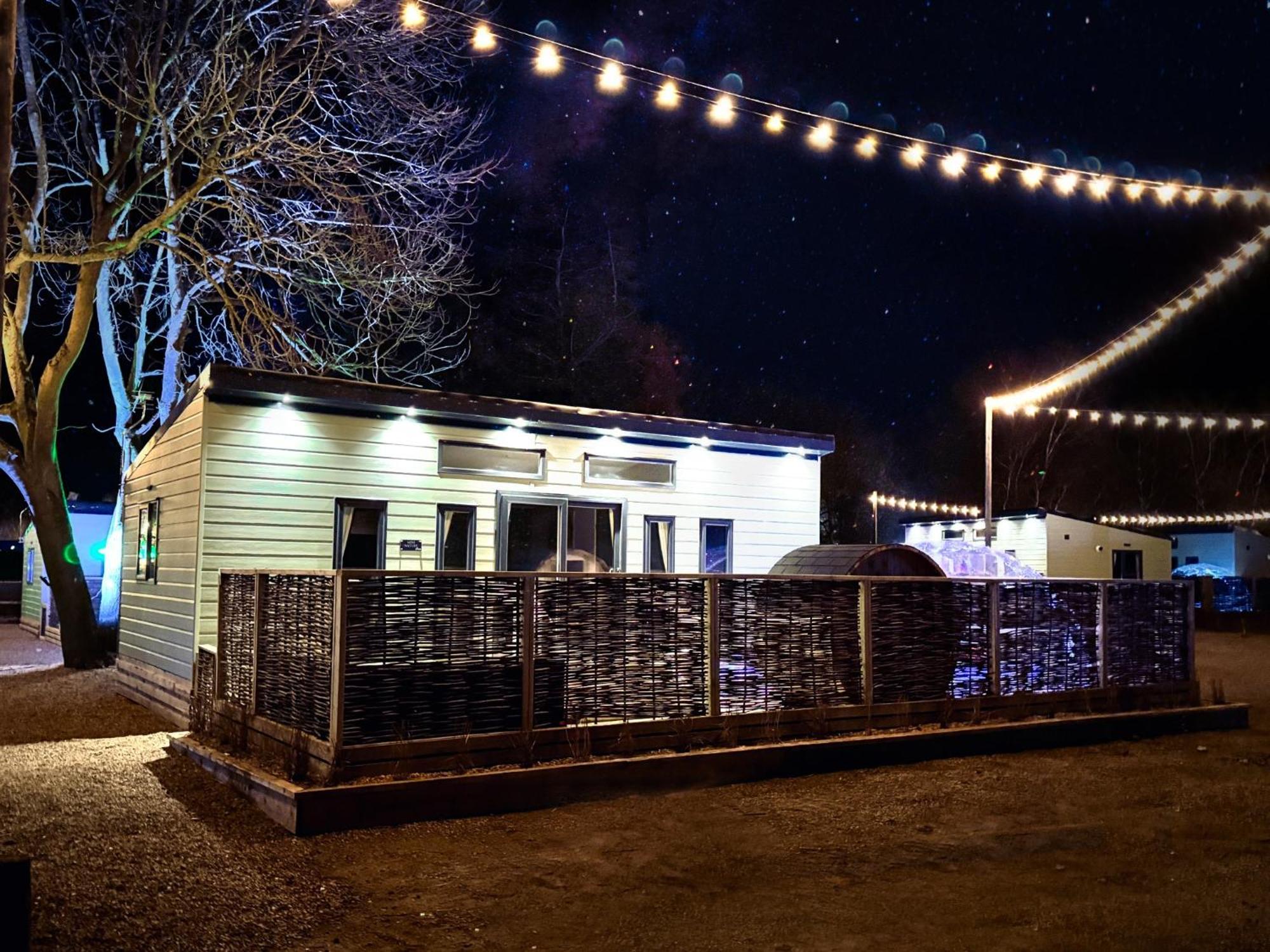 Woodlakes Park By Liv Retreats King's Lynn Exterior photo